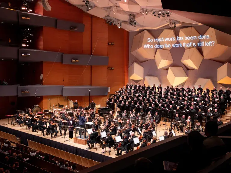Brea(d)th was premiered in May 2023 by the Minnesota Orchestra, Minnesota Chorale, and 29:11 International Exchange.