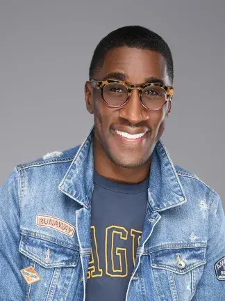 Jermaine Manor headshot